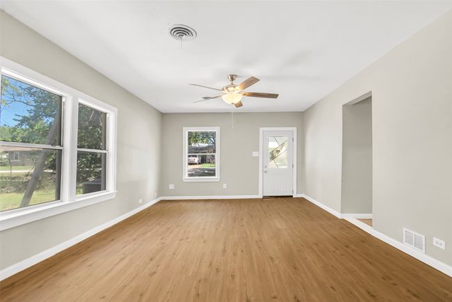424 Denton St, House other with 4 bedrooms, 2 bathrooms and null parking in Howe TX | Image 7