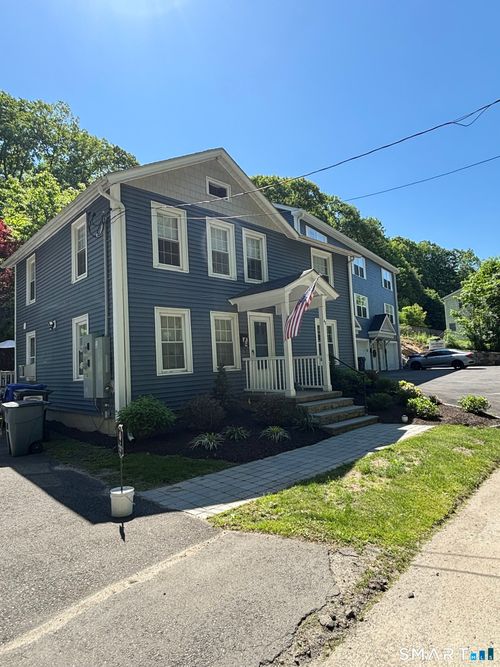 42 Nashville Rd, Bethel, CT, 06801-2597 | Card Image