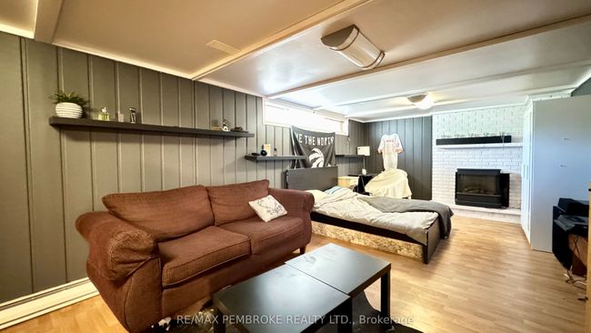 179 Ridge Rd, House other with 3 bedrooms, 2 bathrooms and 4 parking in Deep River ON | Image 36