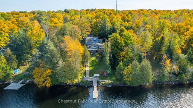 293 W Diamond Lake Rd, House other with 3 bedrooms, 2 bathrooms and 4 parking in Highland Grove ON | Image 14