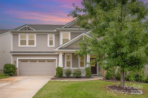 7806 Meridale Forest Dr, Charlotte, NC, 28269-3467 | Card Image