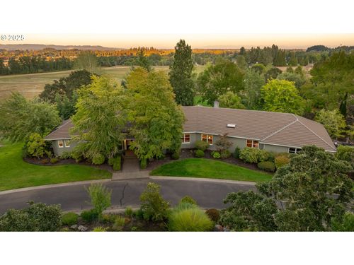 11790 Sw Fox Ridge Rd, McMinnville, OR, 97128-9521 | Card Image