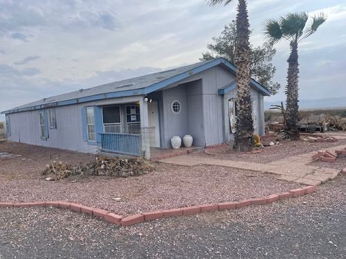 7113 W Hualapai Rd, Golden Valley, AZ, 86413-6516 | Card Image