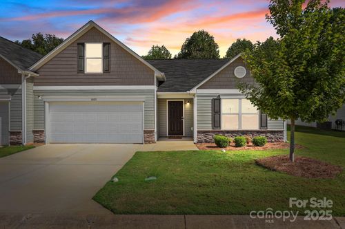 1405 Amberlight Cir, Salisbury, NC, 28144-7403 | Card Image
