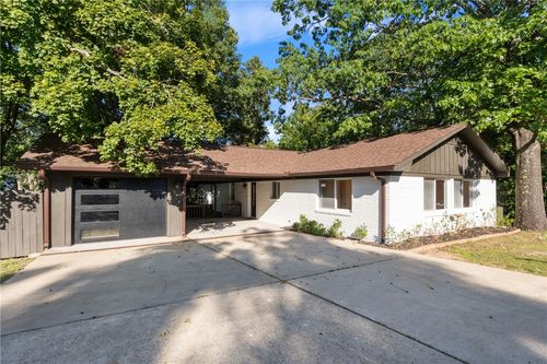 56 Ridge Rd, Eureka Springs, AR, 72631-9050 | Card Image