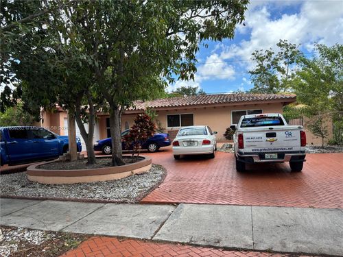 9835 Sw 85th St, Miami, FL, 33173-4052 | Card Image