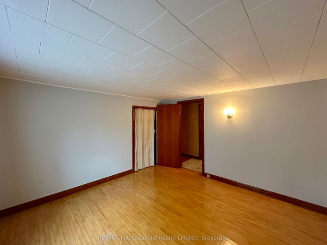 5601 County Rd 9, House other with 3 bedrooms, 1 bathrooms and 6 parking in New Lowell ON | Image 26