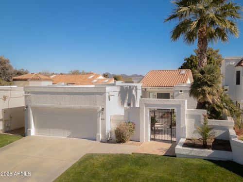 10041 N 52nd Pl, Paradise Valley, AZ, 85253-1135 | Card Image