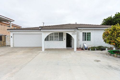 14671 Hunter Ln, Midway City, CA, 92655-1120 | Card Image