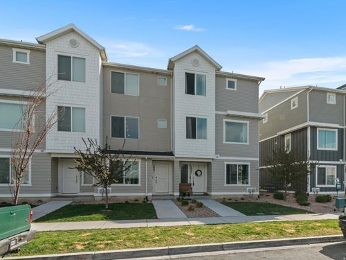 1083 E Waterway Ln, Saratoga Springs, UT, 84045-5542 | Card Image