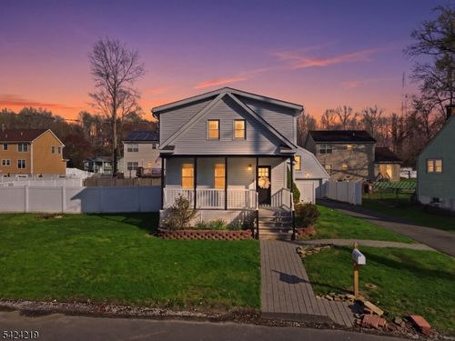 129 Willow Ave, Aberdeen, NJ, 07747-2430 | Card Image