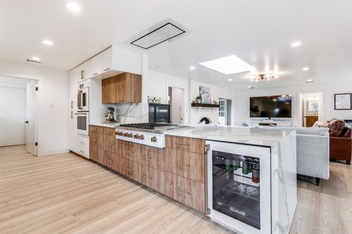 7637 La Risa Dr, Dallas, TX, 75248-4336 | Card Image