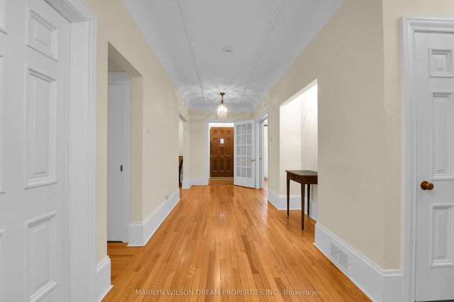 196 Acacia Ave, House other with 4 bedrooms, 4 bathrooms and 4 parking in Rockcliffe ON | Image 5