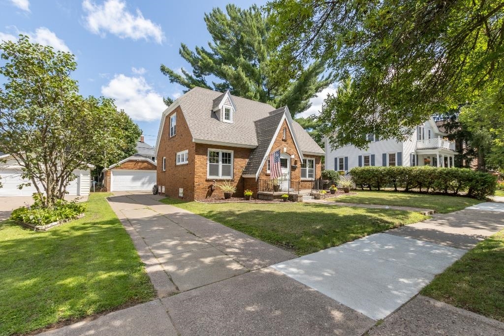4th Ave, Wausau, WI 54401