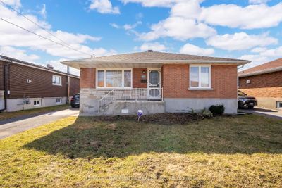 217 Anthony St, House other with 3 bedrooms, 2 bathrooms and 4 parking in Cornwall ON | Image 2