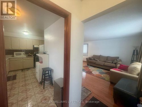 156 Paperbirch Cres, London, ON, N6G1L7 | Card Image