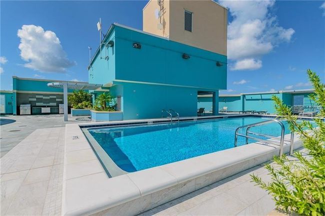 UNIT-2312 - 1 Beach Dr Se, Condo with 2 bedrooms, 2 bathrooms and null parking in ST PETERSBURG FL | Image 26