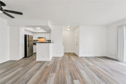 c16-1455 E Katie Ave, Las Vegas, NV, 89119-5628 | Card Image