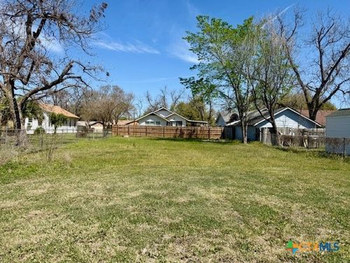TBD E 9th St, Cameron, TX, 76520 | Card Image