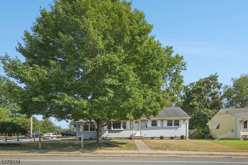 613 Warfield Rd, North Plainfield, NJ, 07063-1635 | Card Image