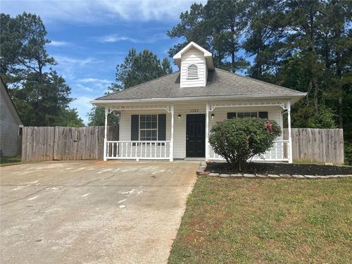 1382 N Hampton Dr, Hampton, GA, 30228-3128 | Card Image