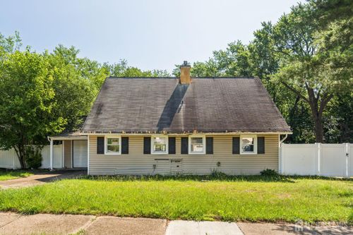 214 Millbrook Dr, Willingboro, NJ, 08046-2819 | Card Image