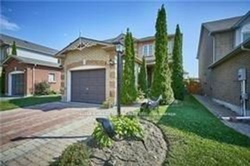 5 Hearthstone Cres, Courtice, ON, L1E2X7 | Card Image