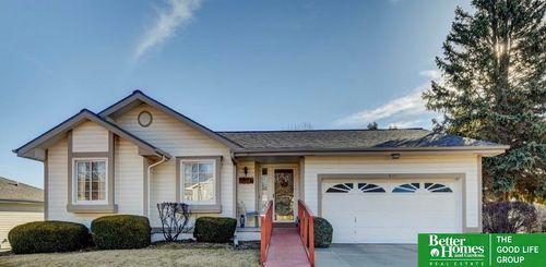 8141 S 69th St, La Vista, NE, 68128-4361 | Card Image