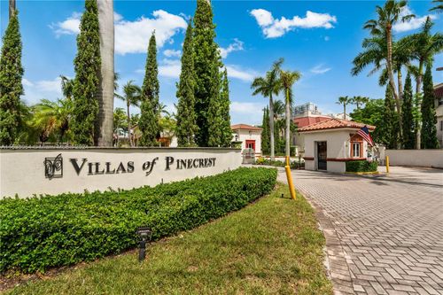 apt-1038-8650 Sw 67th Ave, Pinecrest, FL, 33156-1120 | Card Image