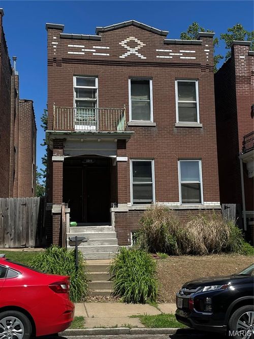 3311 Potomac St, Saint Louis, MO, 63118-2827 | Card Image