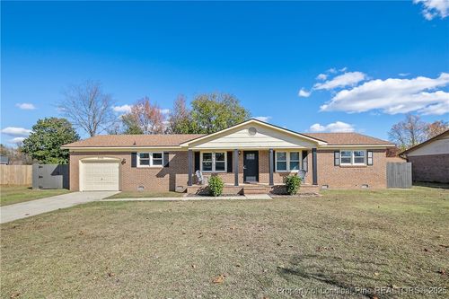 6516 Bonnie Bell Ln, Fayetteville, NC, 28314-0302 | Card Image