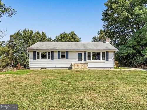 4615 Lincoln Way E, FAYETTEVILLE, PA, 17222-1046 | Card Image