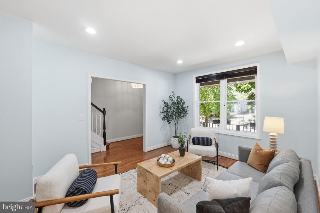 Residential in WASHINGTON 3