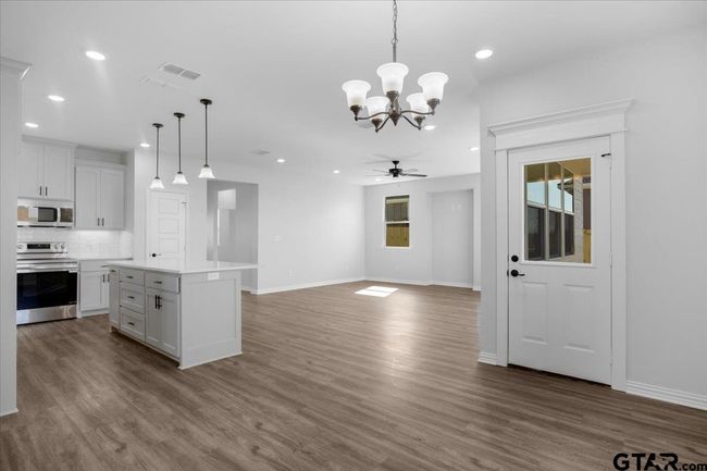 220 Nolan Farms Dr, House other with 3 bedrooms, 2 bathrooms and null parking in Winona TX | Image 11