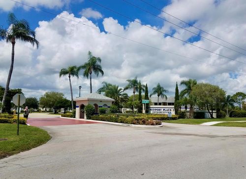 apt-n103-1530 Se Royal Green Cir, Port St Lucie, FL, 34952-7635 | Card Image