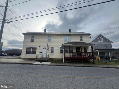 147 W High St, HANCOCK, MD, 21750-1142 | Card Image
