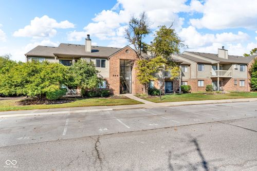 apt-4-4260 Village Parkway Cir E, Indianapolis, IN, 46254-4304 | Card Image