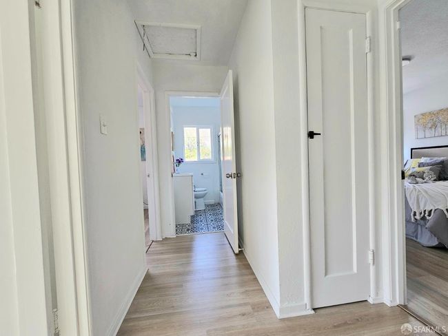 21235 Kahlert St, House other with 3 bedrooms, 2 bathrooms and 1 parking in Castro Valley CA | Image 19