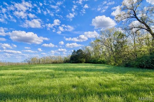 21426 Drosselmeyer Lane, Warrenton, MO, 63383 | Card Image