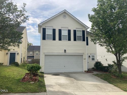 4457 Snowcrest Ln, Raleigh, NC, 27616-8840 | Card Image