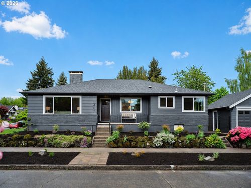 5407 Ne Hancock St, Portland, OR, 97213-3533 | Card Image