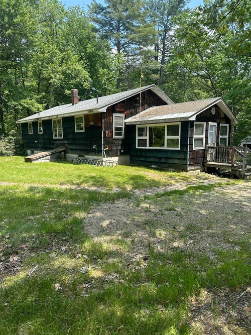 407 Blackwater Rd, Dover, NH, 03820-8700 | Card Image