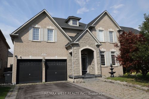 5 Supino Cres, Brampton, ON, L6P1X2 | Card Image