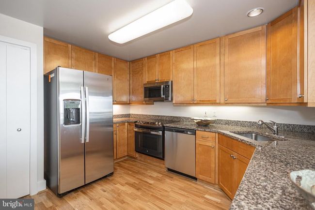 1506 - 717 S Chris Columbus Blvd, Condo with 2 bedrooms, 2 bathrooms and null parking in PHILADELPHIA PA | Image 11