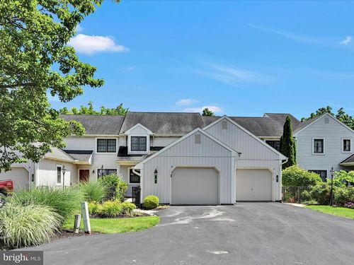9 Shybrook Ct, Elizabethtown, PA, 17022-9216 | Card Image