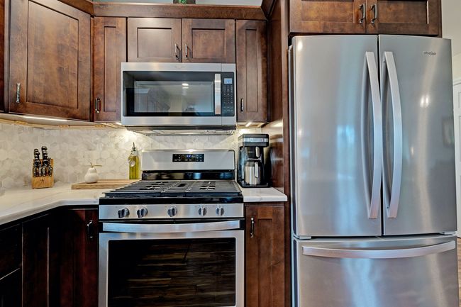 679 Pheasant Ridge Dr, House other with 3 bedrooms, 3 bathrooms and null parking in Ortonville MI | Image 16