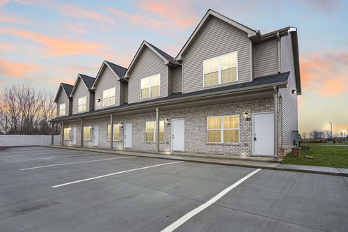102-955 Professional Park Dr, Clarksville, TN, 37040-2360 | Card Image