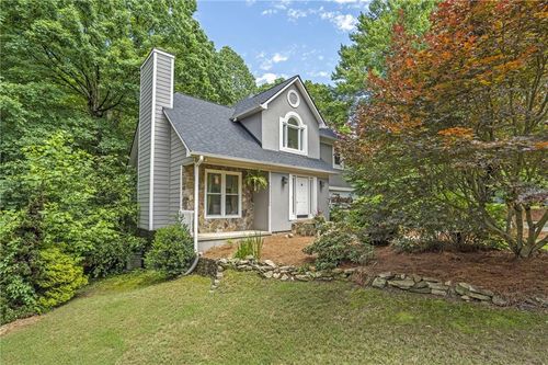 1867 N Creek Cir, Alpharetta, GA, 30009-2353 | Card Image
