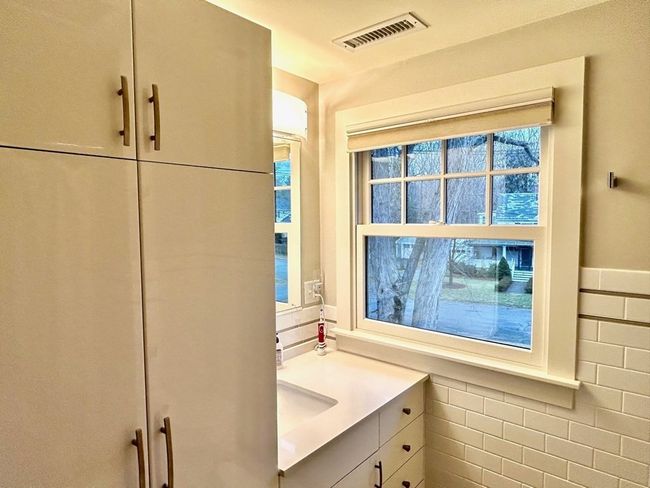 45 Lang St, House other with 4 bedrooms, 3 bathrooms and 4 parking in Concord MA | Image 23