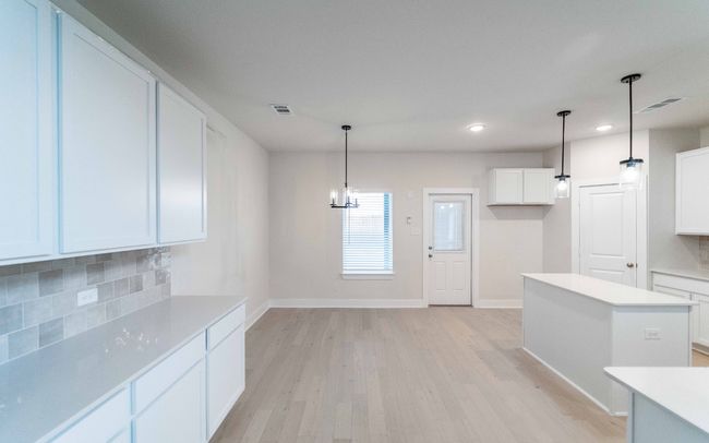 7612 Santolina Dr, House other with 4 bedrooms, 3 bathrooms and null parking in Argyle TX | Image 7